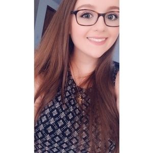 Meet your Posher, Karra